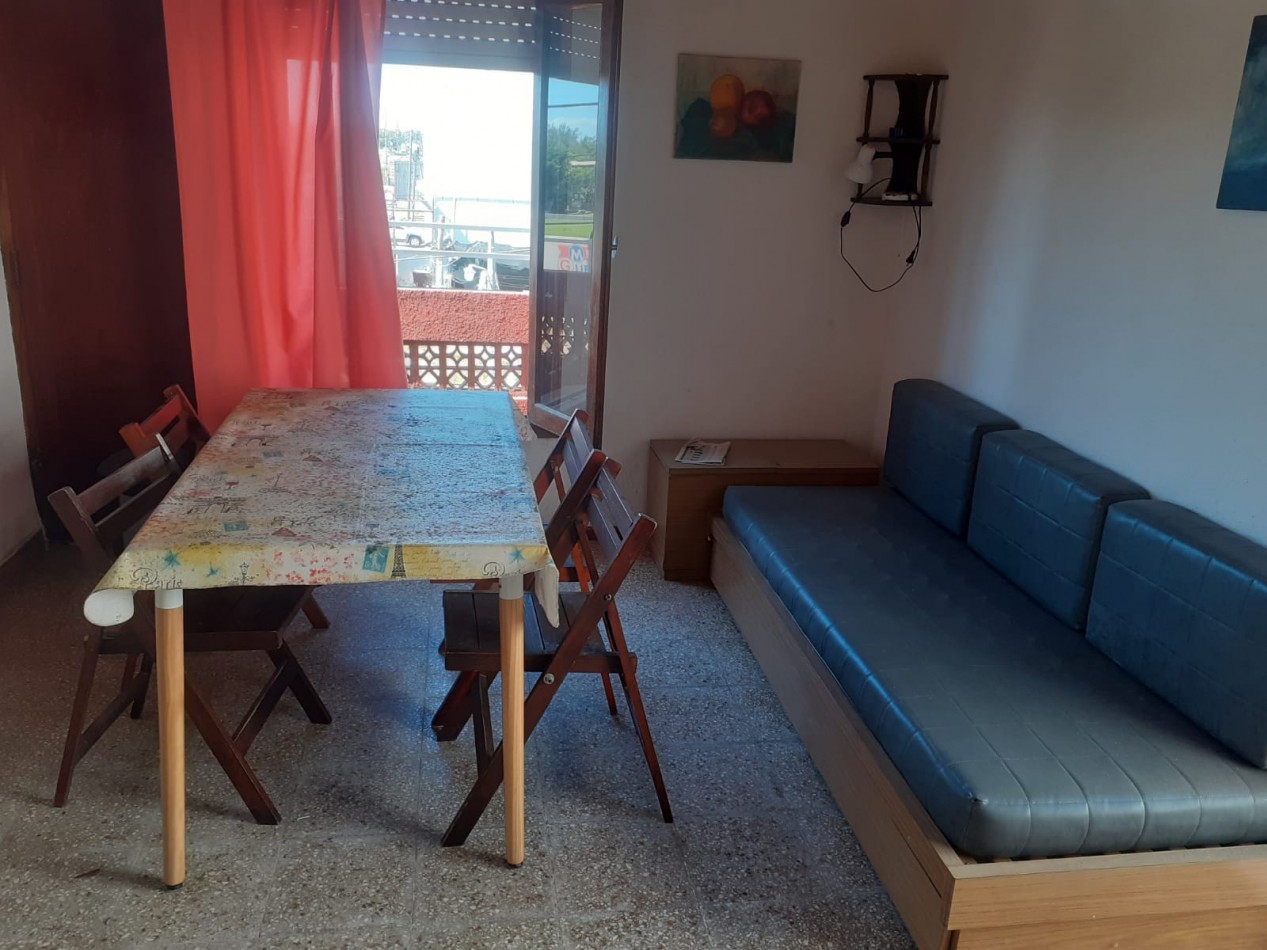 Venta Depto 3 Amb Frente Al Mar Con Balcon