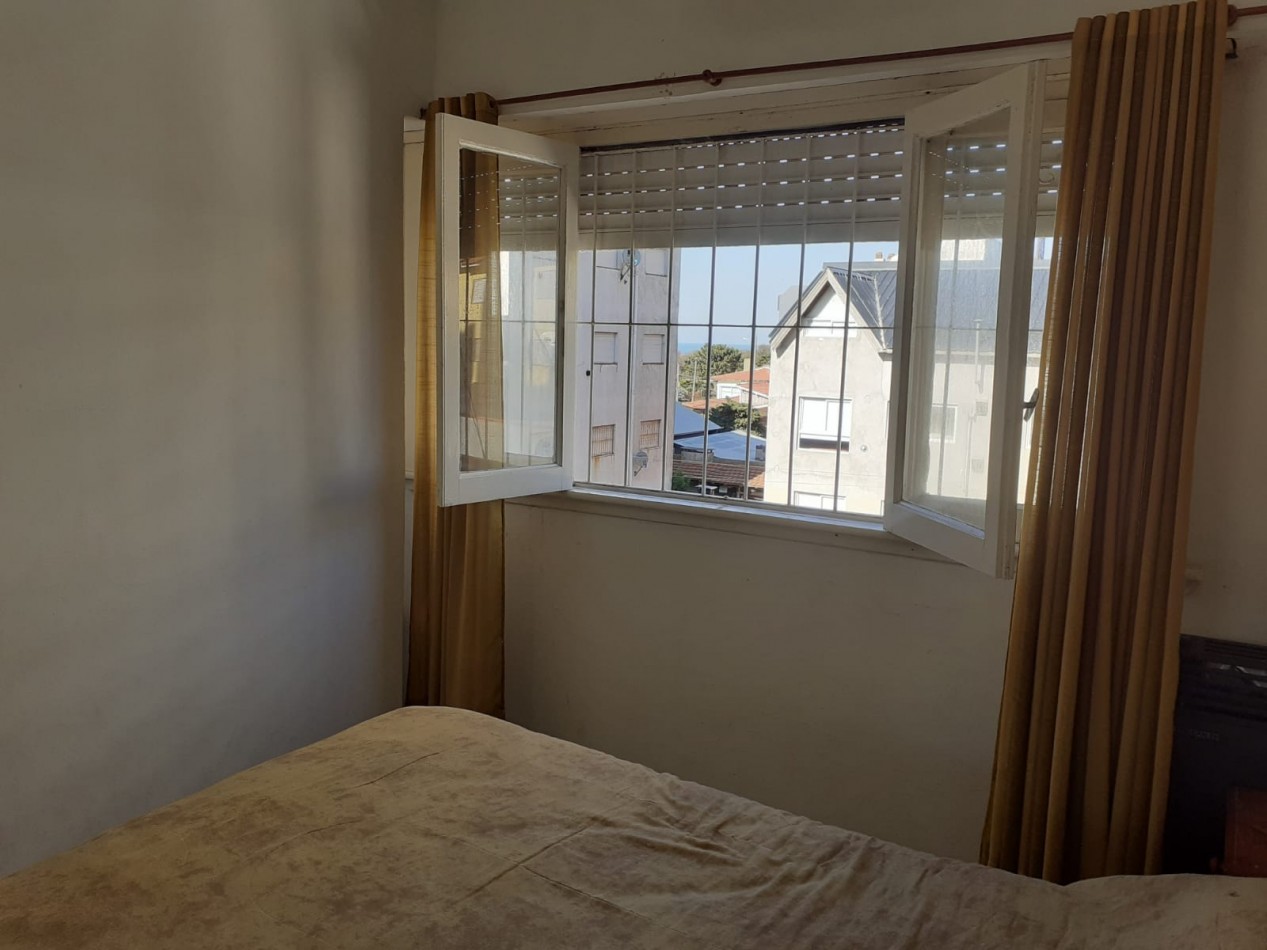 DEPTO 3 AMB FRENTE AL MAR CON ESTACIONAMIENTO 