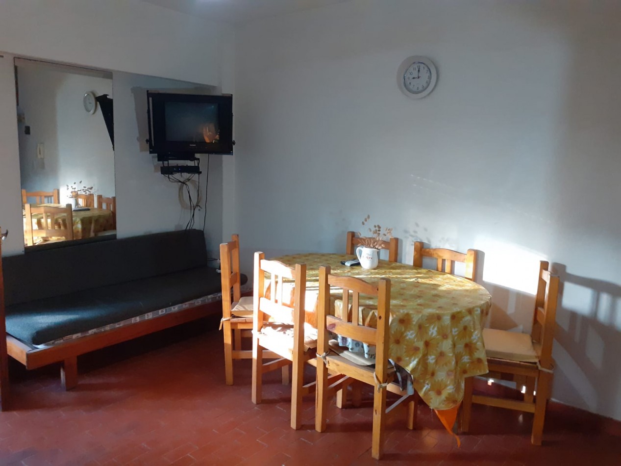 Venta Depto 2 Amb Con Balcon A La Calle En San Bernardo