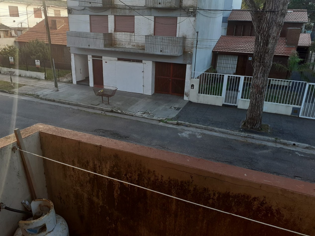 Venta Depto 2 Amb Con Balcon A La Calle En San Bernardo