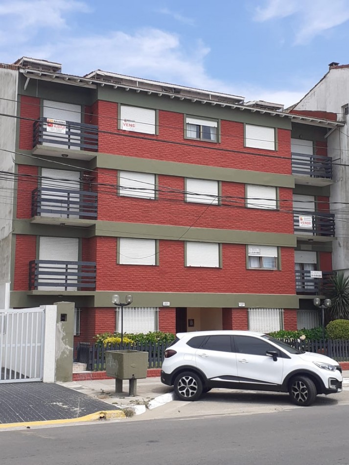 Venta Depto 2 Amb. Con Balcon Frente Al Mar