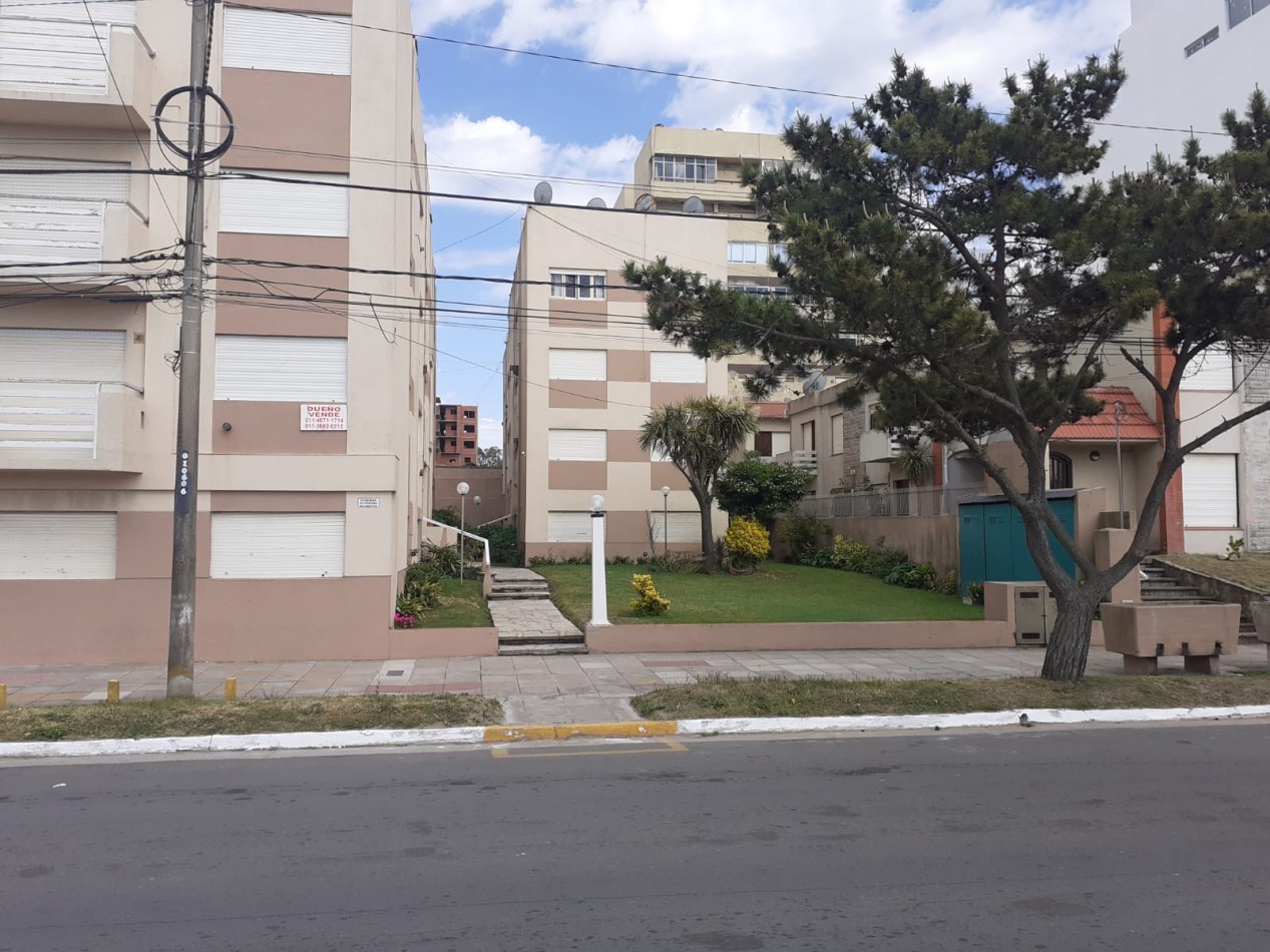 Venta Dpto 3 Amb En Planta Baja Frente Al Mar Con Estacionamiento