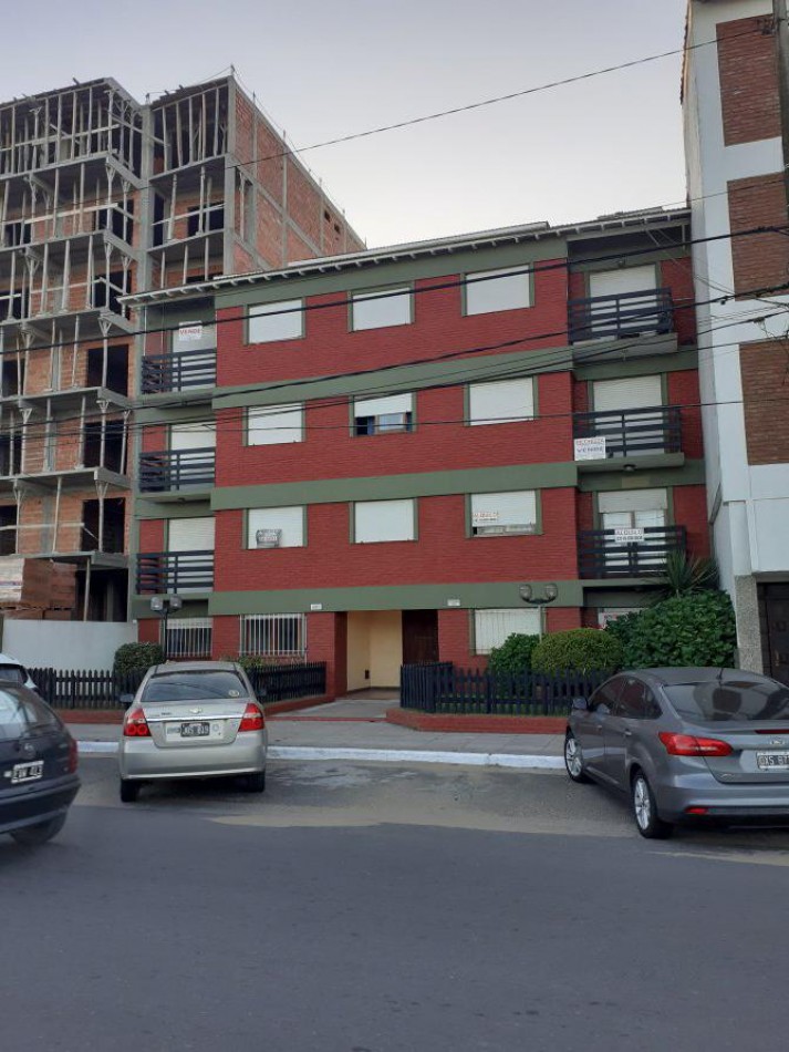 Venta Excelente 2 Amb En Duplex Con Balcon Y Vista Al Mar