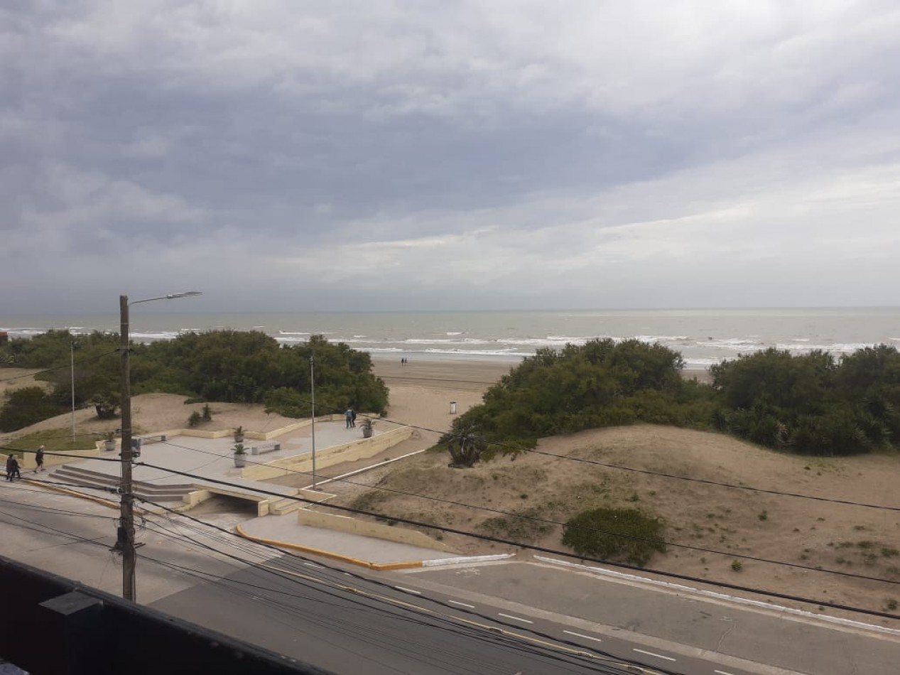 Venta Excelente 2 Amb En Duplex Con Balcon Y Vista Al Mar