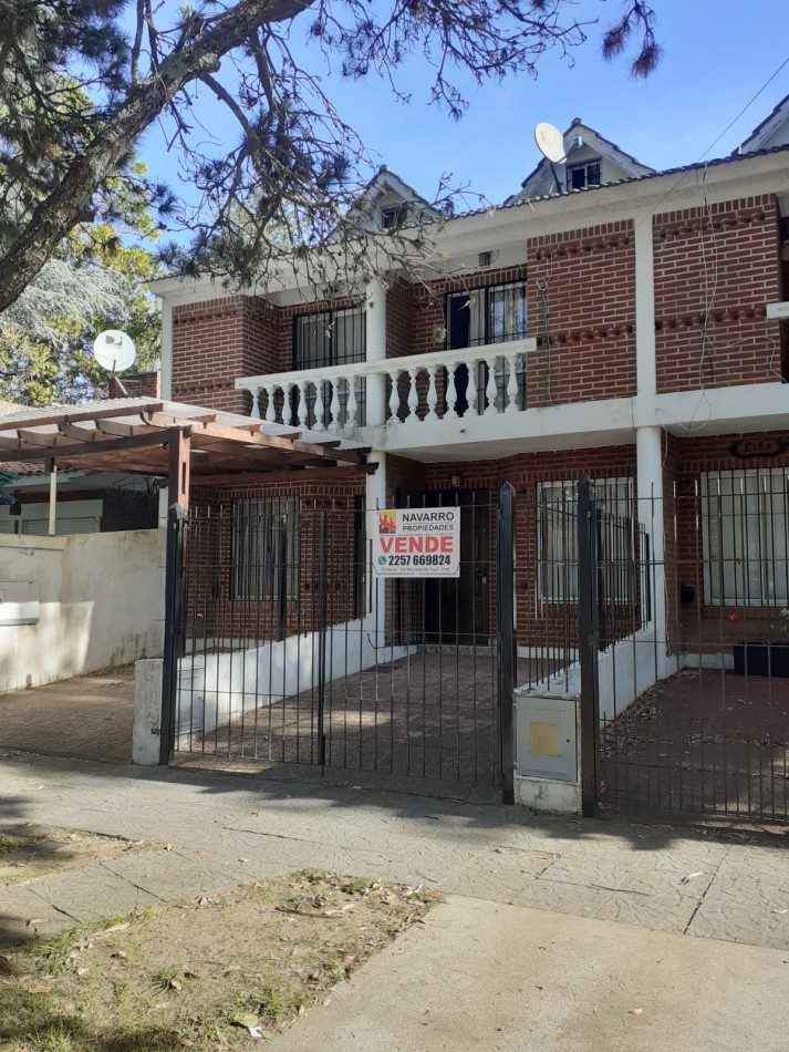 Venta Impecable Duplex Con Patio Y Espacio Vehicular