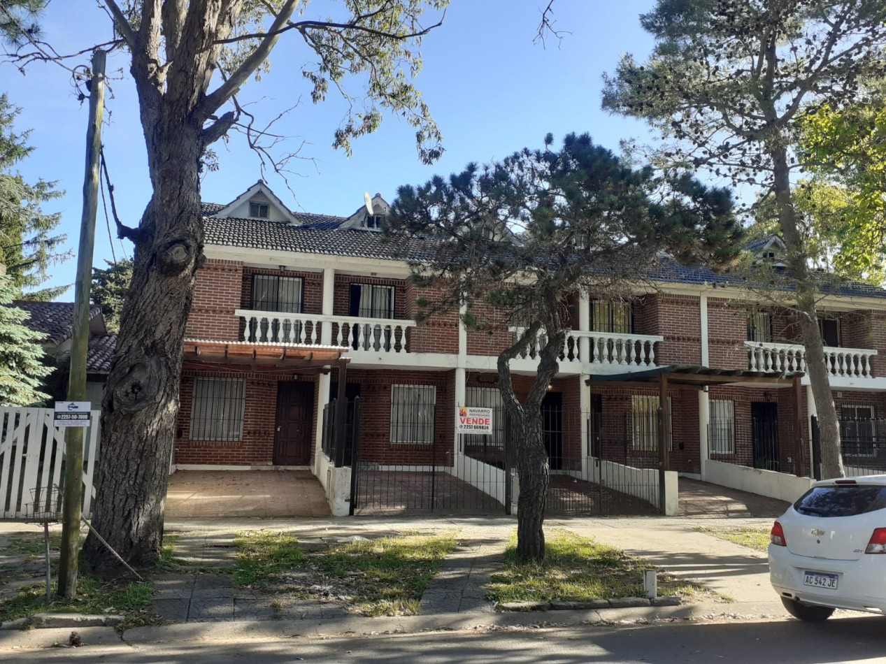 Venta Impecable Duplex Con Patio Y Espacio Vehicular