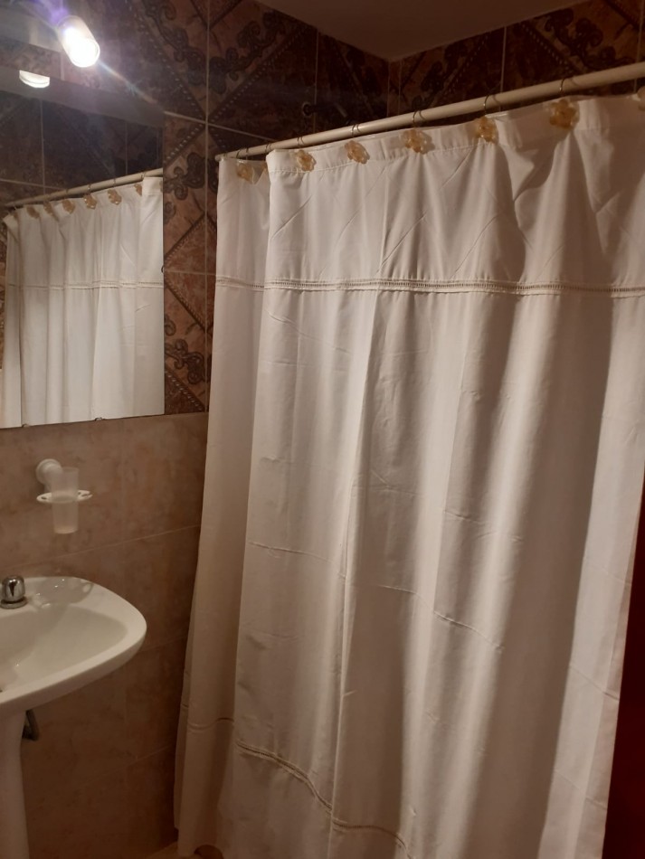 Venta Impecable Duplex Con Patio Y Espacio Vehicular