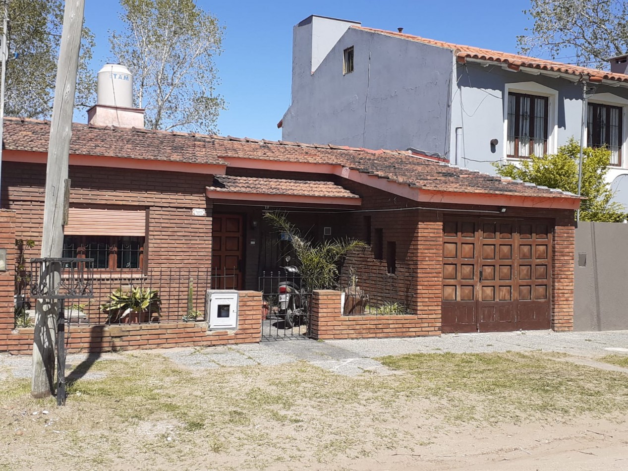Venta Casa 4 Amb Sobre Lote Propio Con Gas Natural