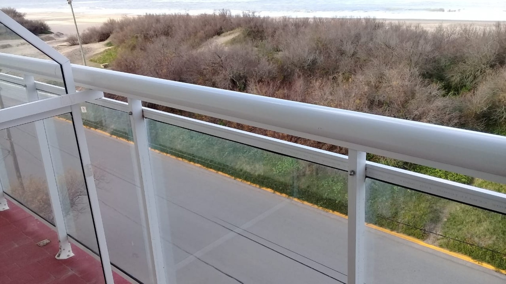 ALQ. TEMP 1 AMB CON BALCON AL FRENTE Y VISTA AL MAR