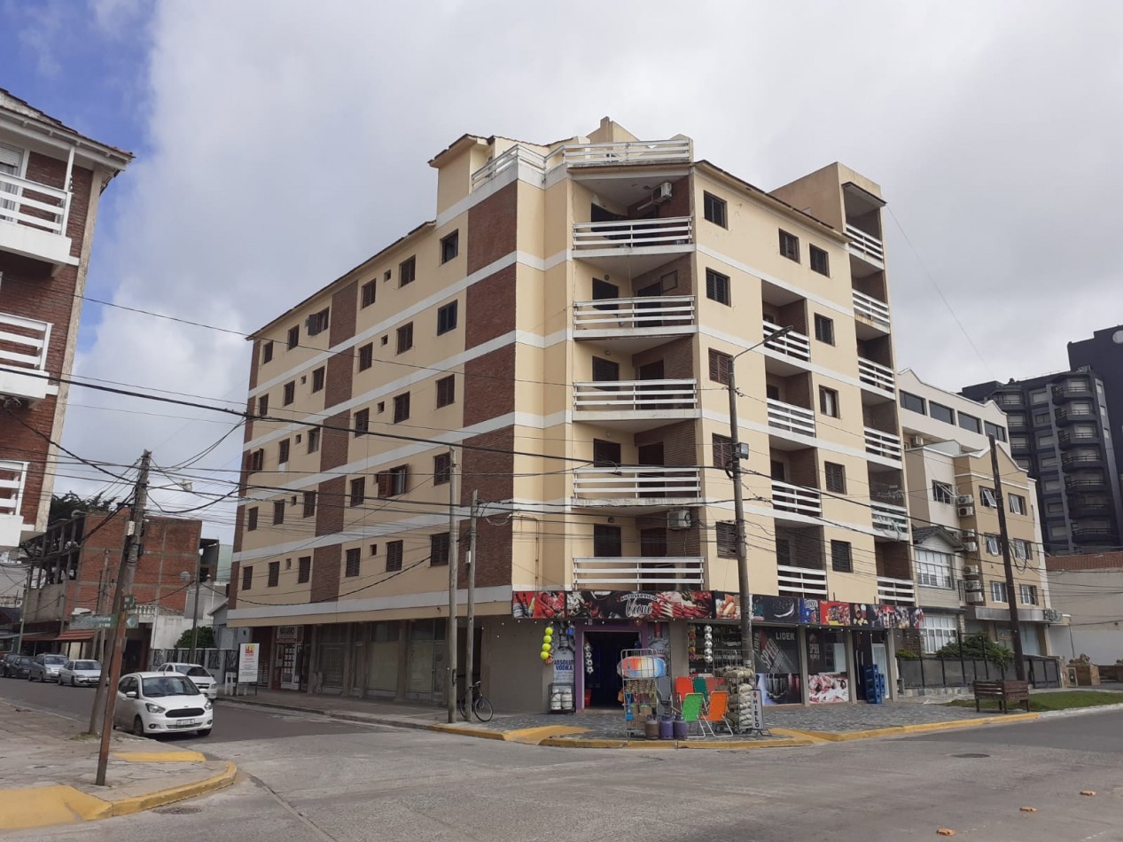 ALQ.TEMP 2 AMB Y MEDIO FRENTE AL MAR