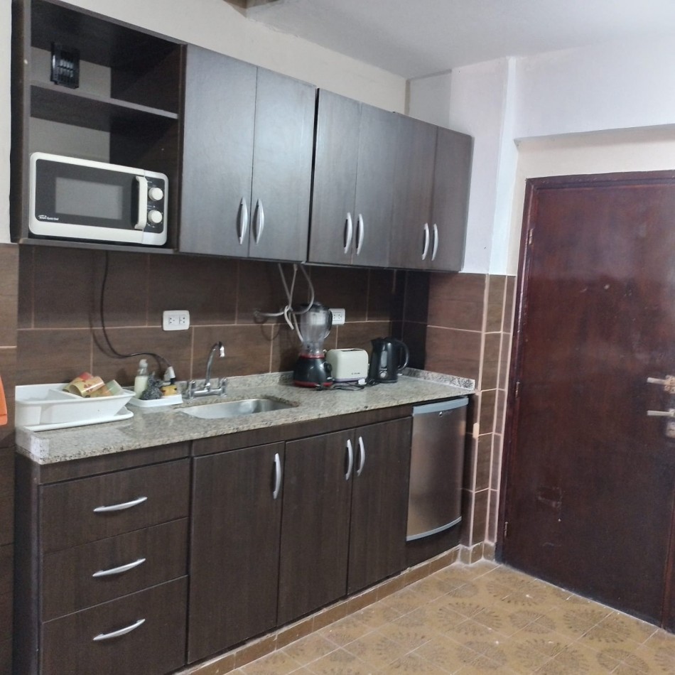 ALQ.TEMP 3 AMB CON WIFI Y VISTA AL MAR