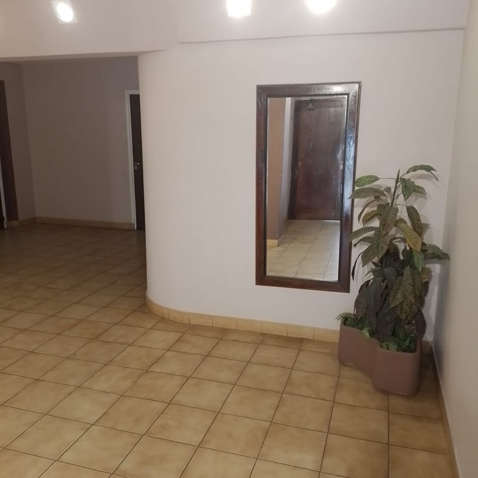 ALQ.TEMP 2 AMB  CON WIFI Y COCHERA A 1 CUADRA DEL MAR