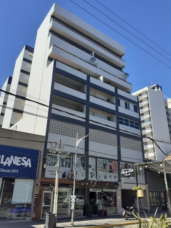 ALQ.TEMP 2 AMB  CON WIFI Y COCHERA A 1 CUADRA DEL MAR