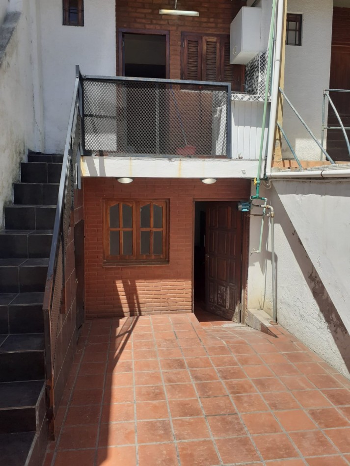 ALQ.TEMP TRIPLEX CON WIFI-PARRILLA-GARAGE