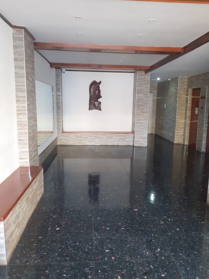 ALQ.TEMP MONOAMB. EN PLENO CENTRO CON WIFI