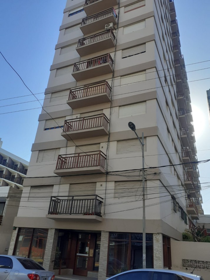 ALQ.TEMP MONOAMB. EN PLENO CENTRO CON WIFI