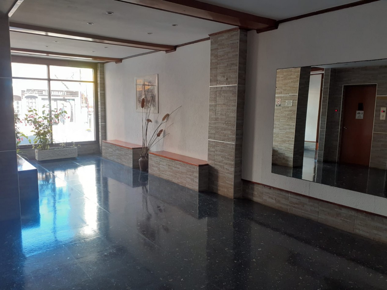 ALQ.TEMP MONOAMB. EN PLENO CENTRO CON WIFI