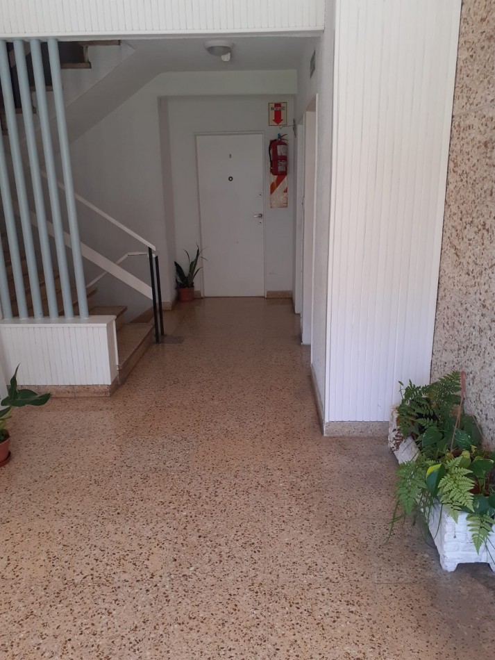 VENTA 3 AMB FRENTE AL MAR CON ESTACIONAMIENTO