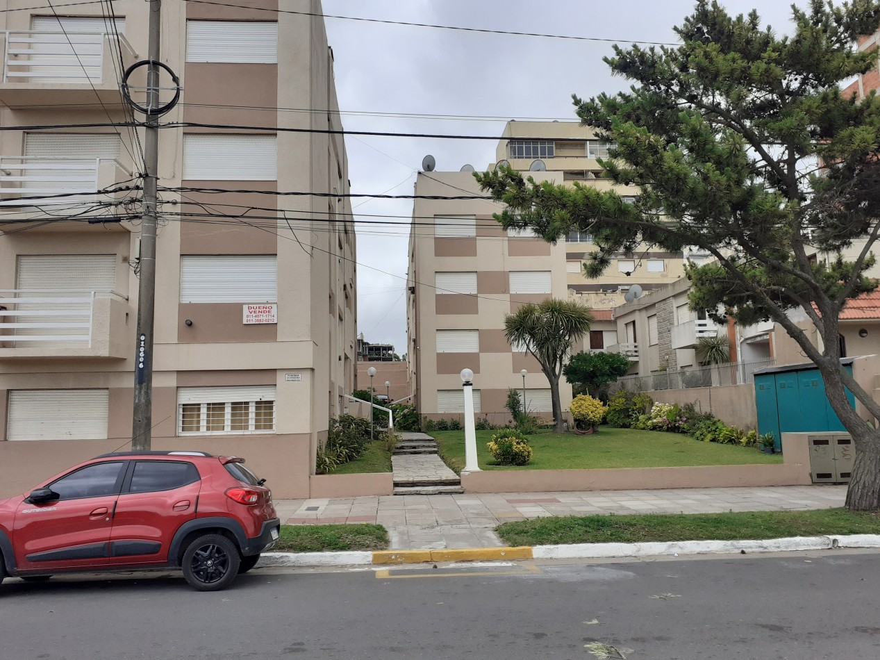 VENTA 3 AMB FRENTE AL MAR CON ESTACIONAMIENTO