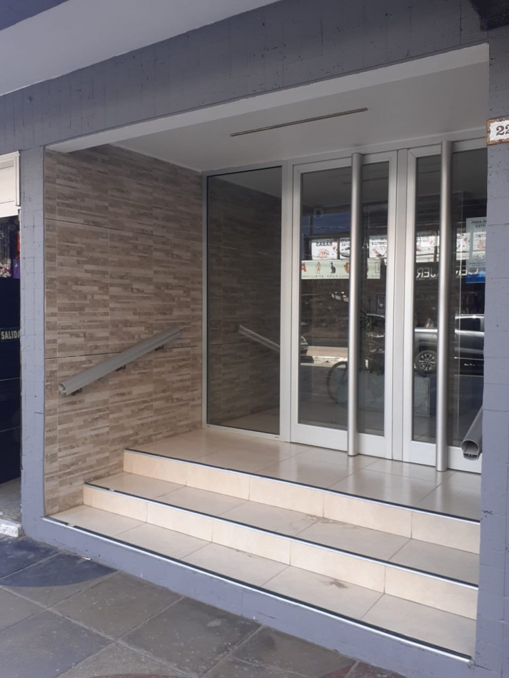 ALQ.TEMP 3 AMB EN PLENO CENTRO A 1 CUADRA DEL MAR