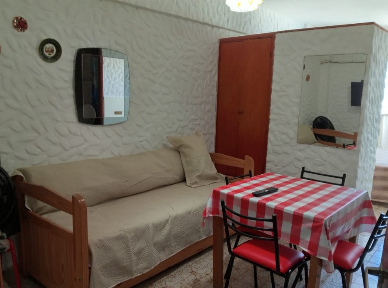 ALQ.TEMP MONOAMB. CON VISTA AL MAR Y WIFI